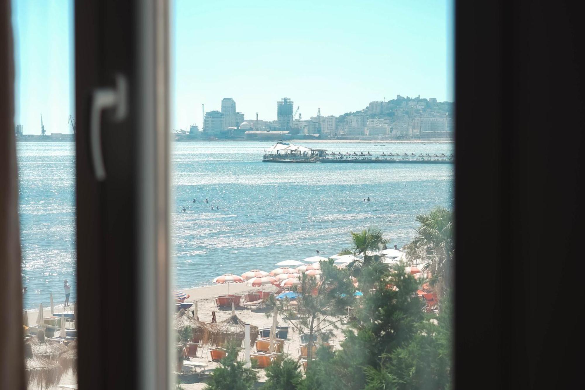 Marina Rooms ドゥラス エクステリア 写真